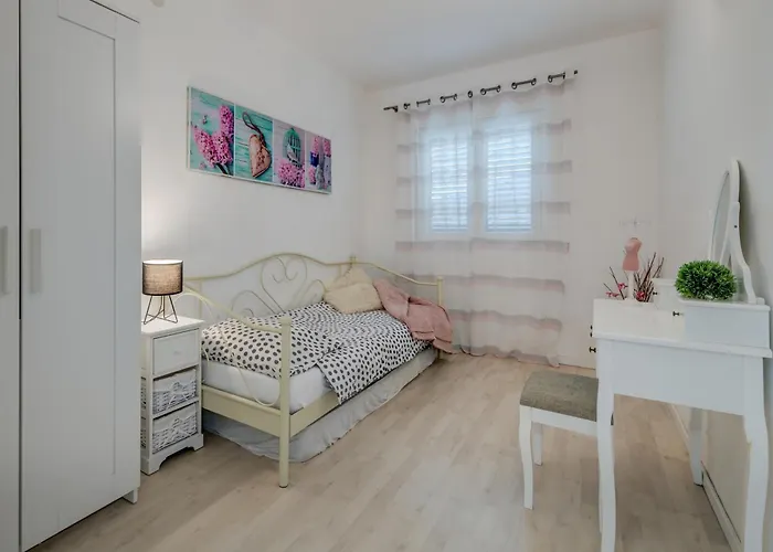 Apartman Huging The Horizon. Zaglavice