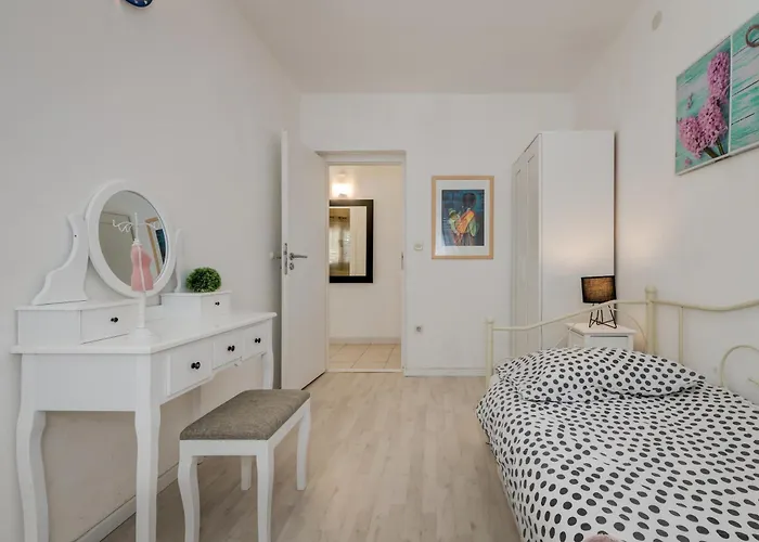 Apartman Huging The Horizon. Zaglavice