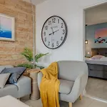 Huging The Horizon. *